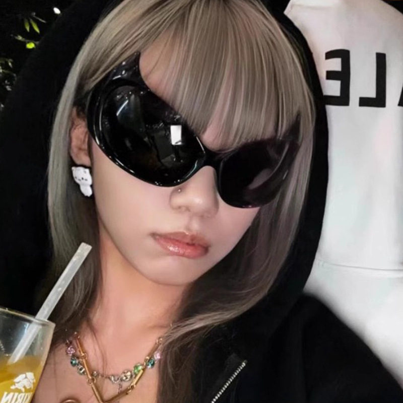 نظارات شمسية بتصميم عين القطة  - مراجعة Sunglasses Cat Eye وسعره