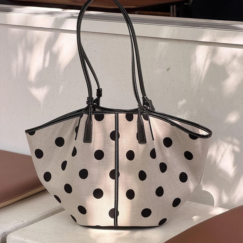 حقيبة كتف فرنسية منسوجة يدويًا - مراجعة Crochet Bag Raffia وسعره